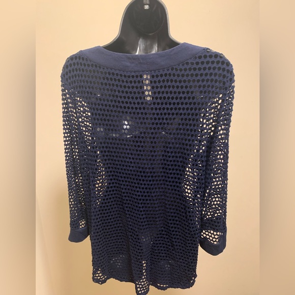Fishnet navy blue quarter length sleeve blouse - Picture 4 of 4